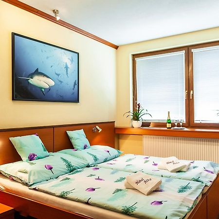 Hotel Acko Ружомберок Екстер'єр фото